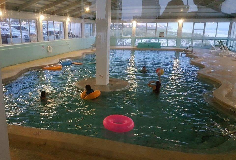 パナマシティービーチ Fontainebleau Terraceアパートホテル エクステリア 写真